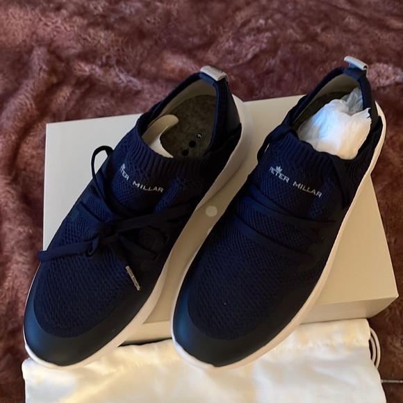 Peter Millar, women’s size 8 navy blue, hyper light glide sneakers NWT - Picture 3 of 8
